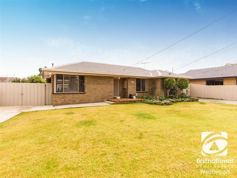 37 Baggott Drive, Hoppers Crossing VIC 3029