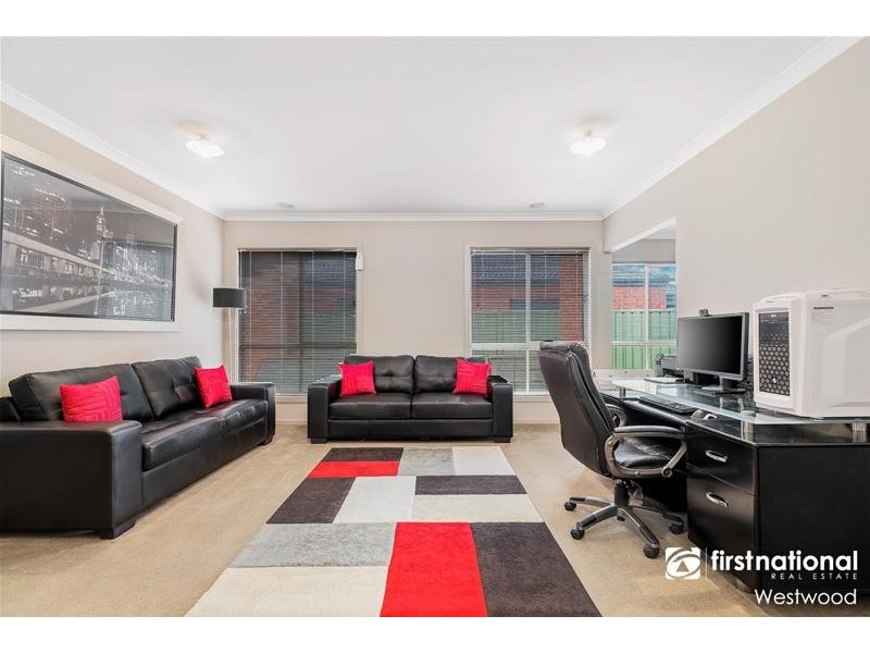 4 Wingrove Crescent, Wyndham Vale VIC 3024