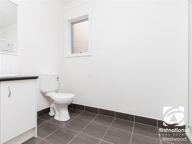 208 Greens Road, Wyndham Vale VIC 3024