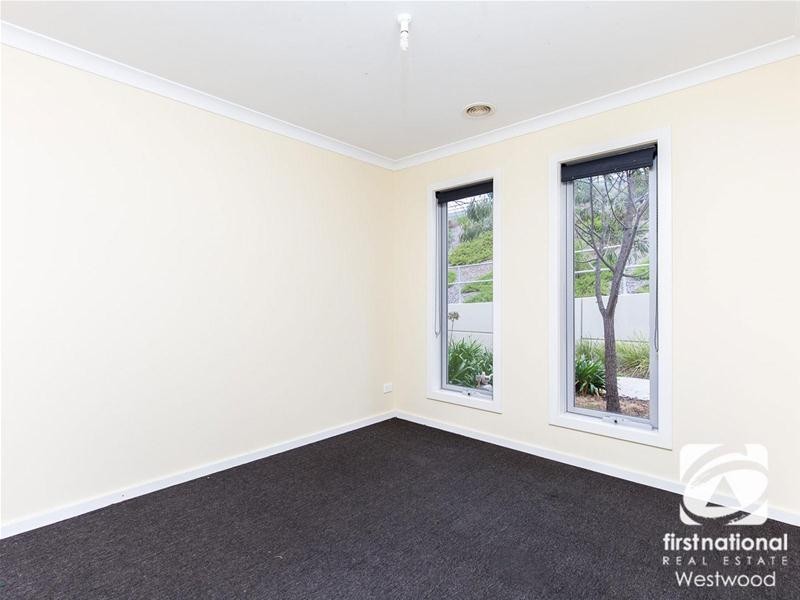 208 Greens Road, Wyndham Vale VIC 3024