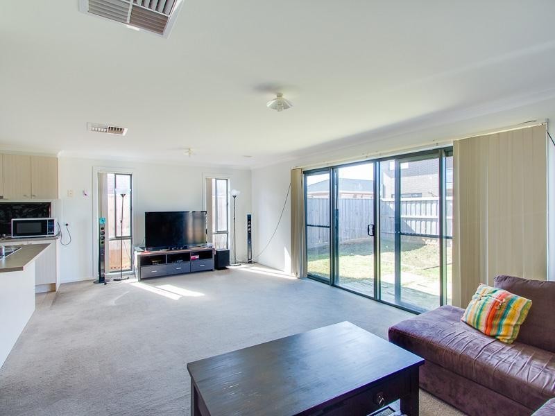 98 Hamish Drive, Tarneit VIC 3029