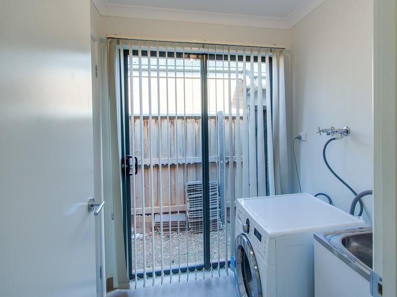 98 Hamish Drive, Tarneit VIC 3029