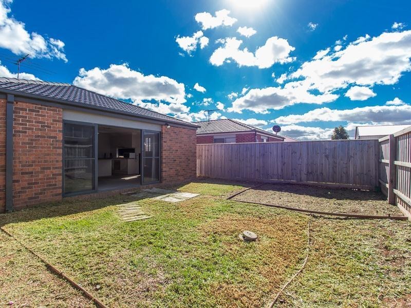98 Hamish Drive, Tarneit VIC 3029