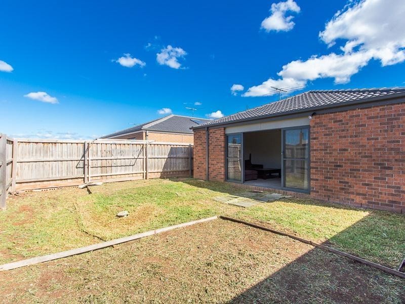 98 Hamish Drive, Tarneit VIC 3029