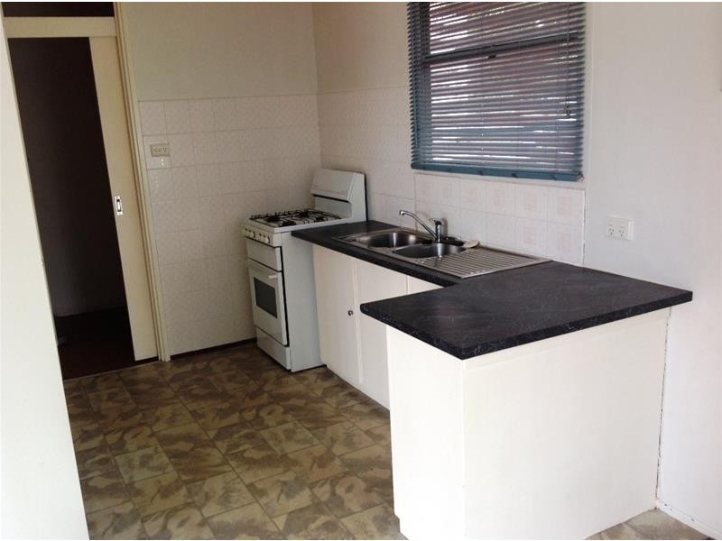 6 Carbon Court, Werribee VIC 3030