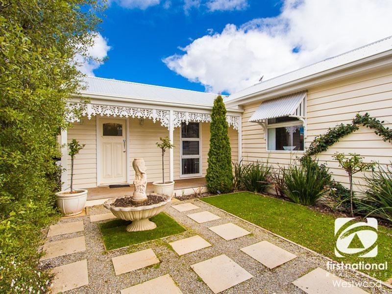 2/6 High Street, Werribee VIC 3030