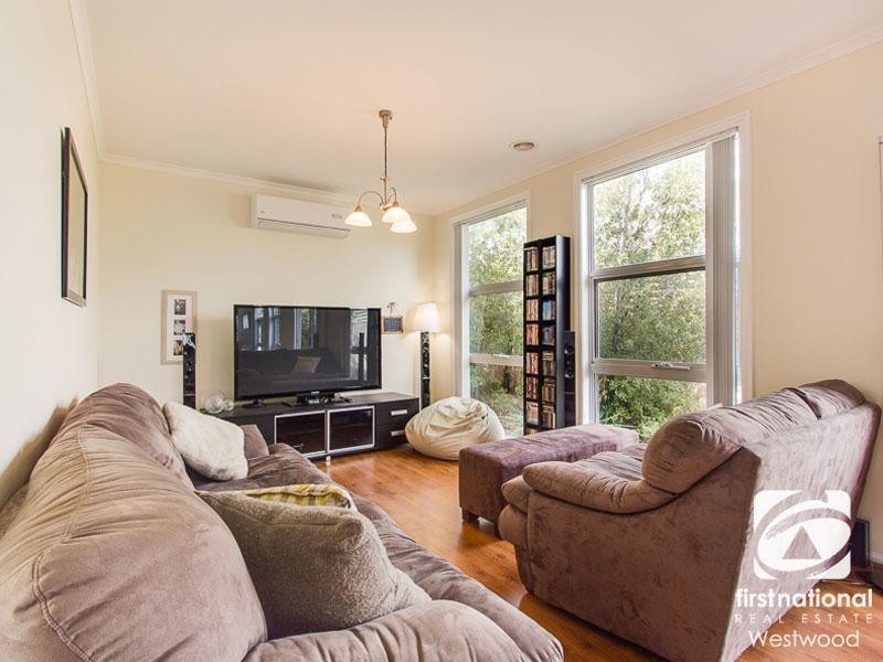 2/6 High Street, Werribee VIC 3030