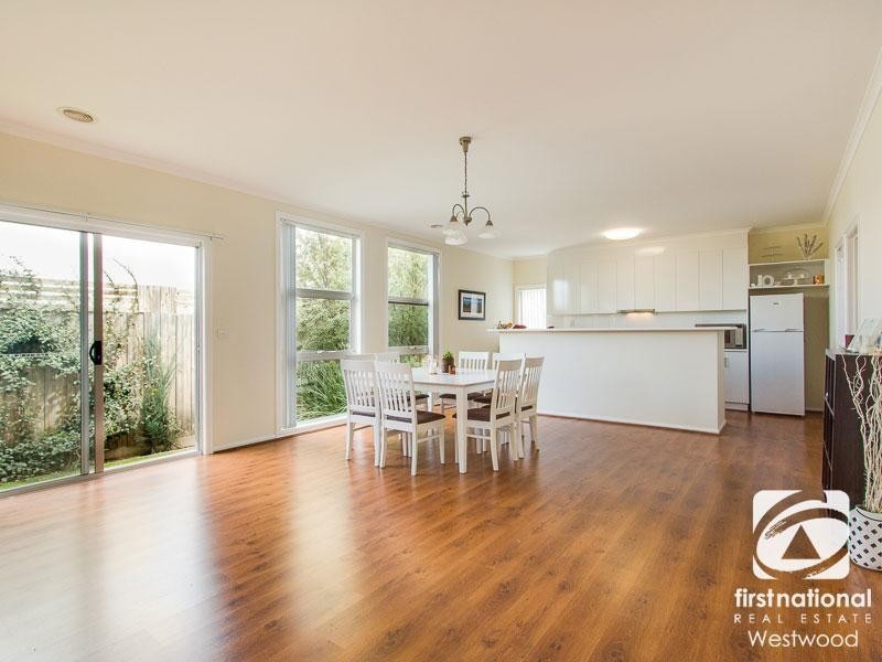 2/6 High Street, Werribee VIC 3030