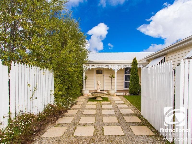 2/6 High Street, Werribee VIC 3030