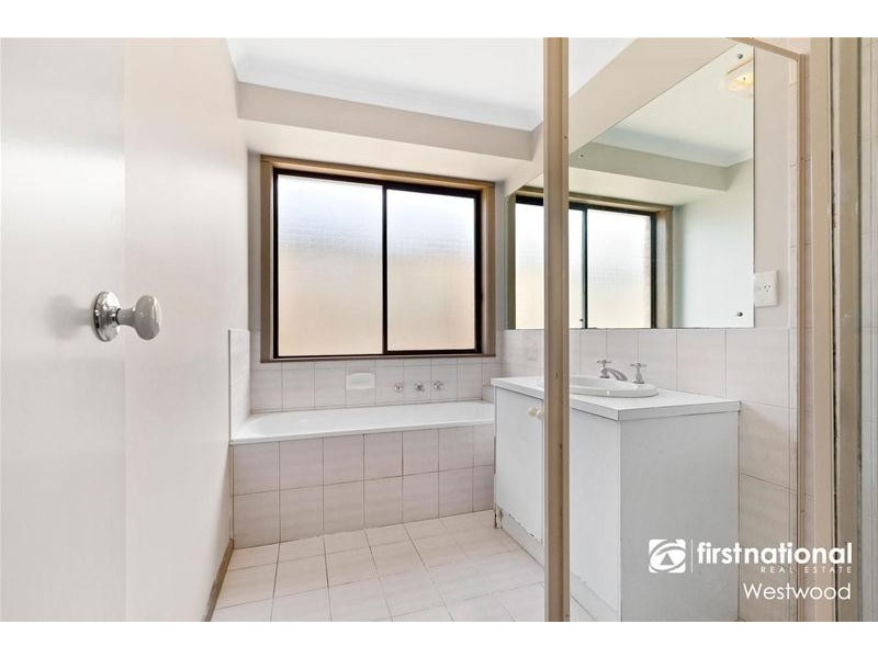 6 Melanie Drive, Werribee VIC 3030