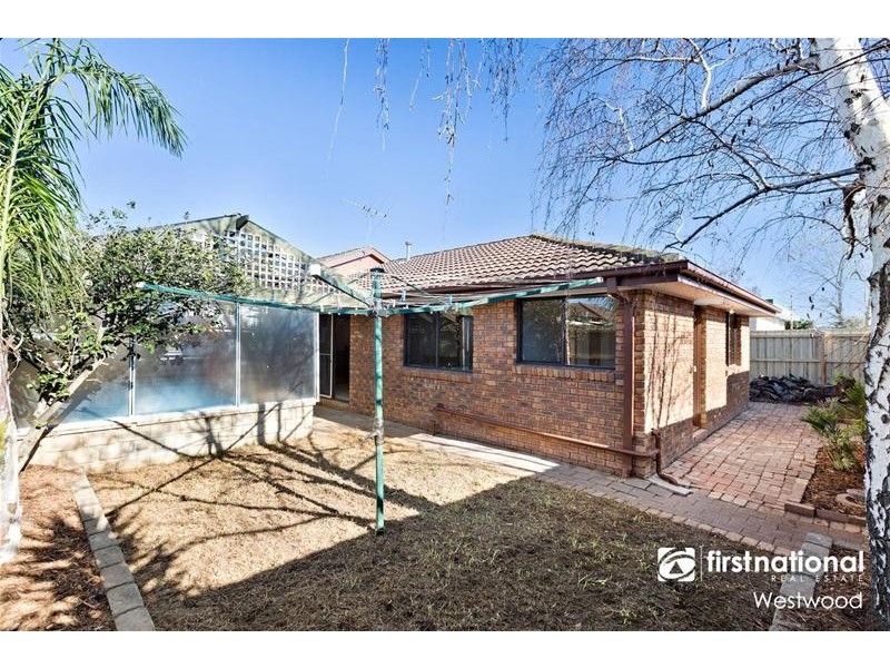 6 Melanie Drive, Werribee VIC 3030