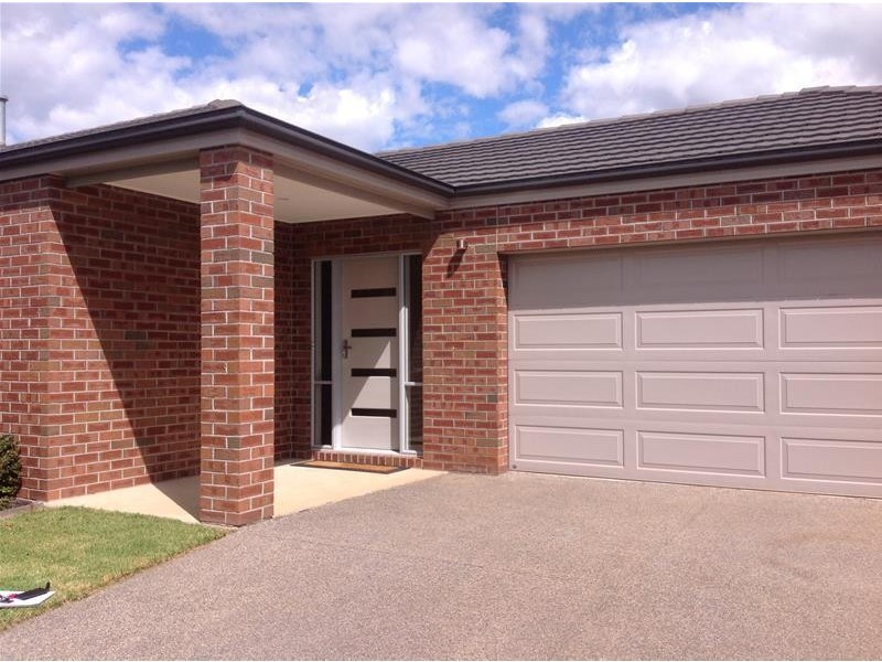 10 Simon Court, Werribee VIC 3030