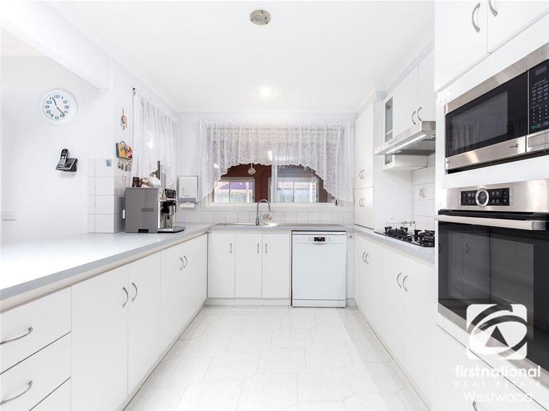 43 Delmont Street, Werribee VIC 3030