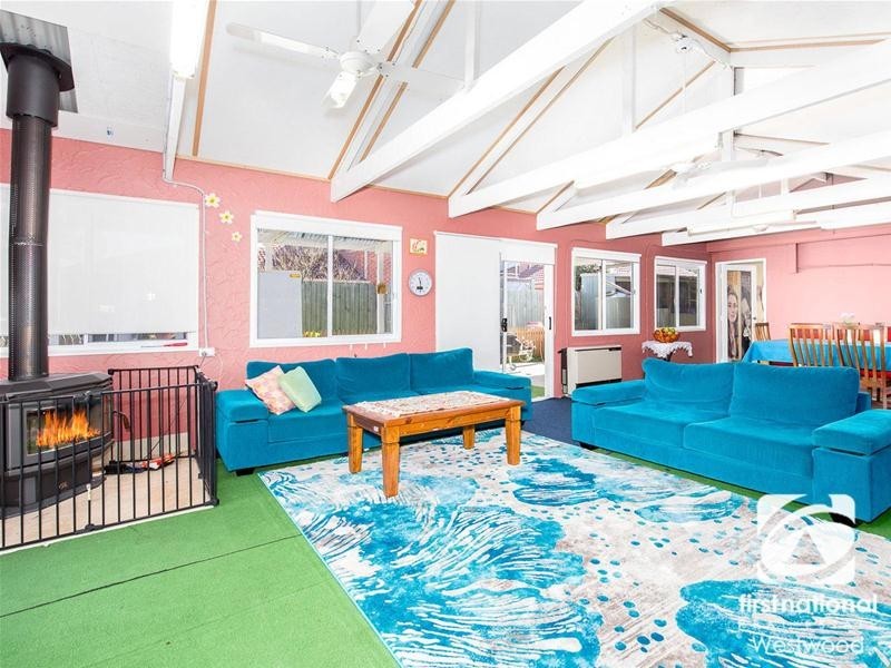 43 Delmont Street, Werribee VIC 3030