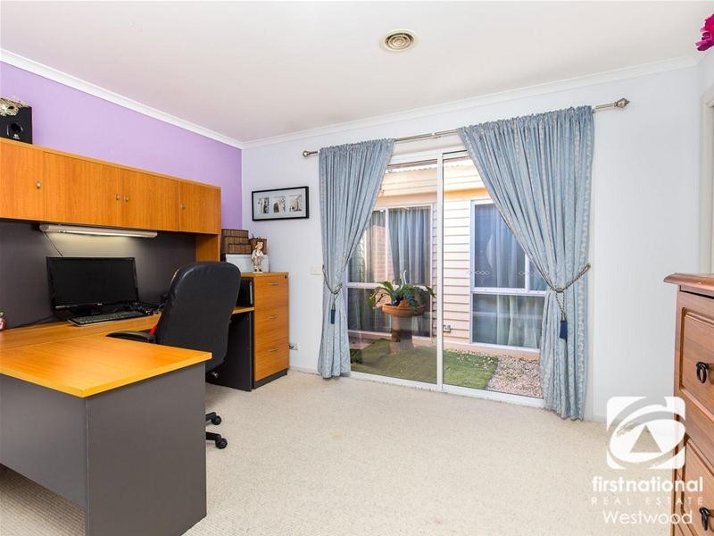 43 Delmont Street, Werribee VIC 3030