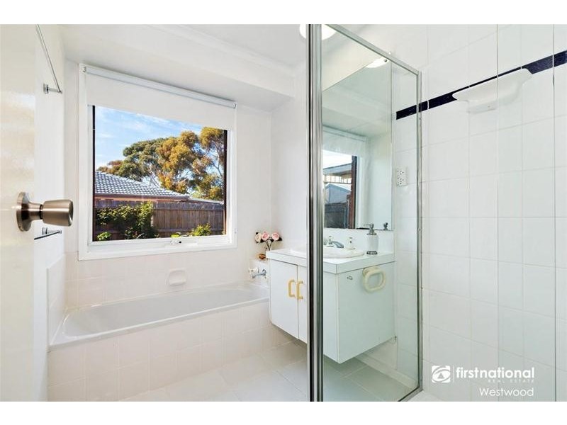 3 Hopkins Court, Werribee VIC 3030