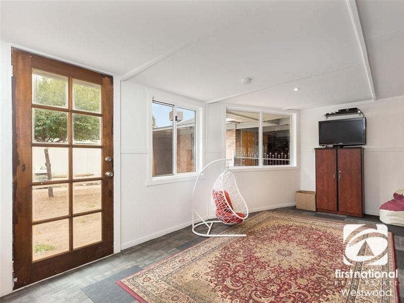 2 Hawk Court, Werribee VIC 3030