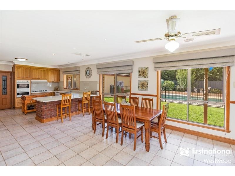 8 Rudkin Court, Hoppers Crossing VIC 3029