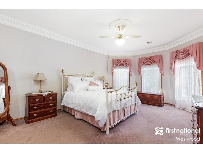 8 Rudkin Court, Hoppers Crossing VIC 3029