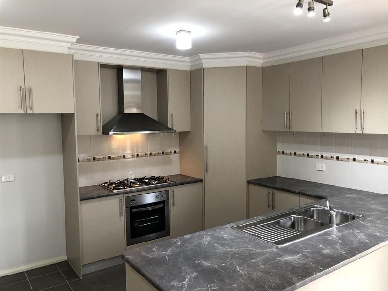 50 Crossway Avenue, Tarneit VIC 3029