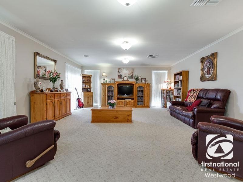 10 Riverex Place, Hoppers Crossing VIC 3029