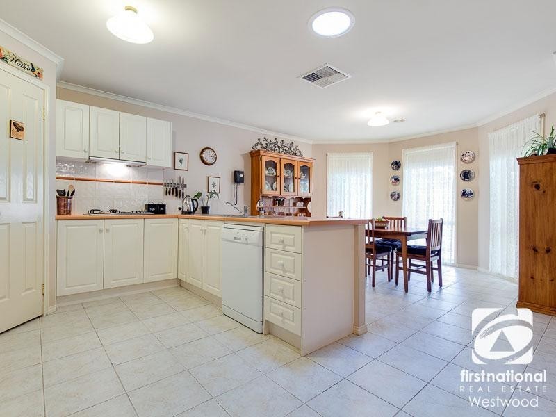 10 Riverex Place, Hoppers Crossing VIC 3029