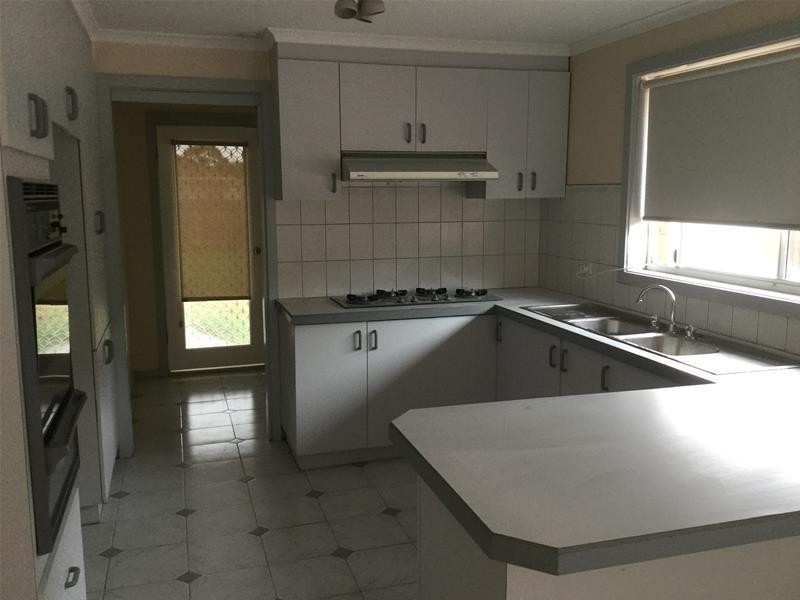 13 Sittella Court, Werribee VIC 3030