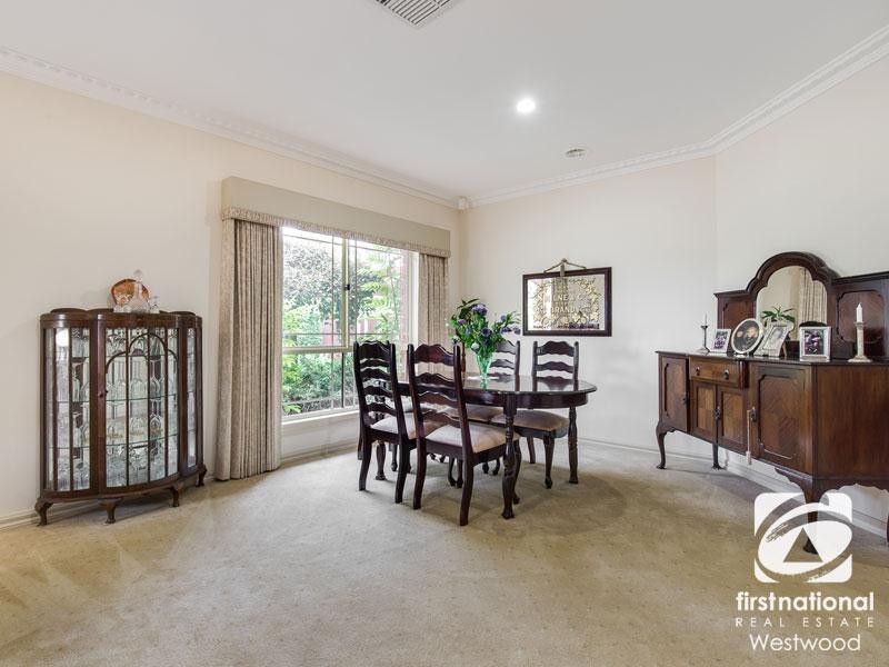 120 Wattle Avenue, Werribee VIC 3030