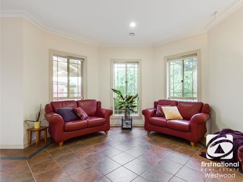 120 Wattle Avenue, Werribee VIC 3030