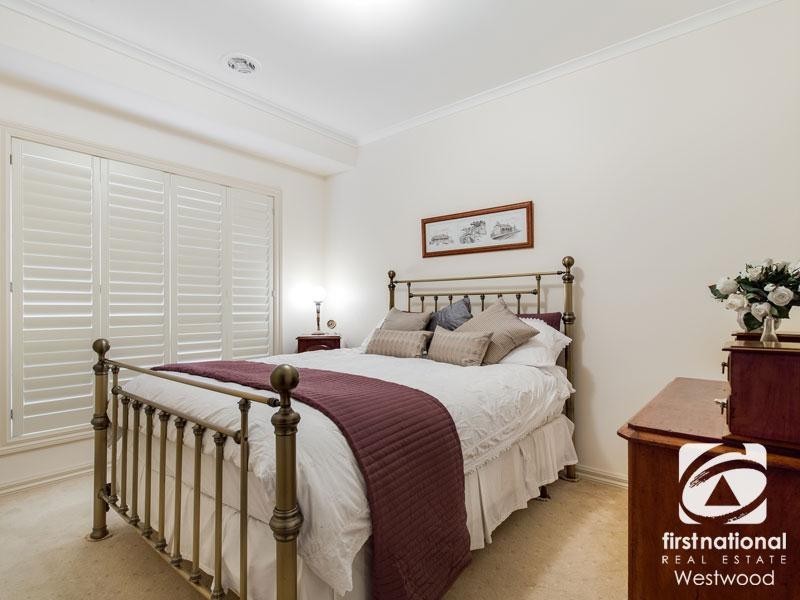 120 Wattle Avenue, Werribee VIC 3030