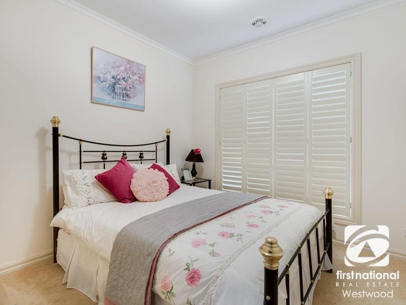 120 Wattle Avenue, Werribee VIC 3030