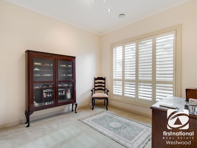 120 Wattle Avenue, Werribee VIC 3030