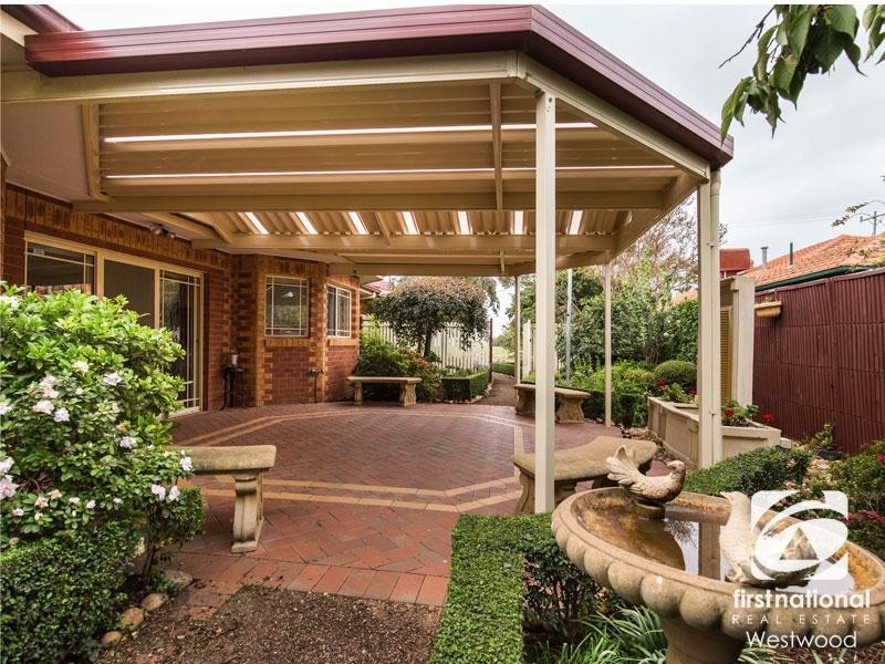 120 Wattle Avenue, Werribee VIC 3030