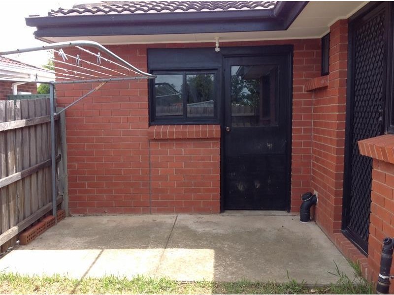 25b Thames Boulevard, Werribee VIC 3030