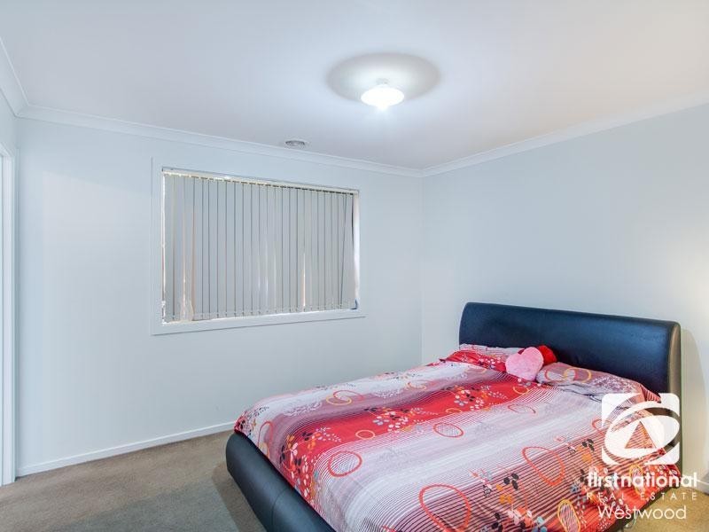 98 Hamish Drive, Tarneit VIC 3029