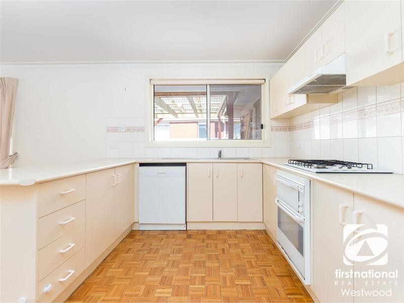 69 Oriole Drive, Werribee VIC 3030