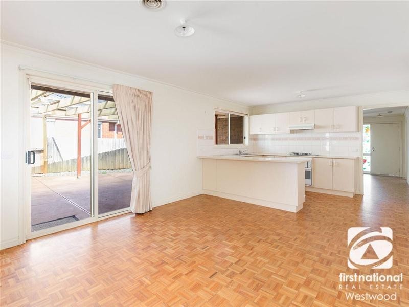 69 Oriole Drive, Werribee VIC 3030