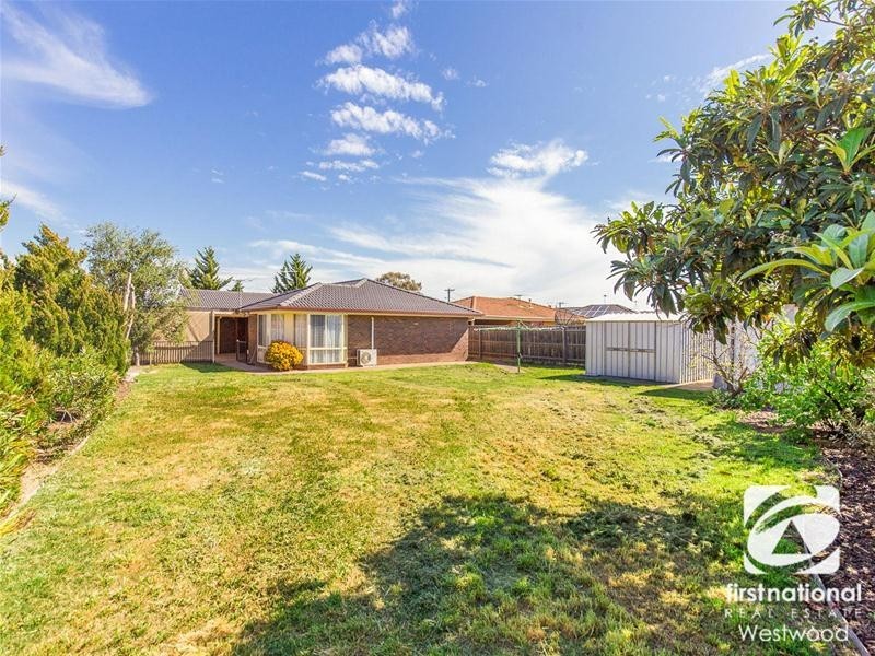 69 Oriole Drive, Werribee VIC 3030