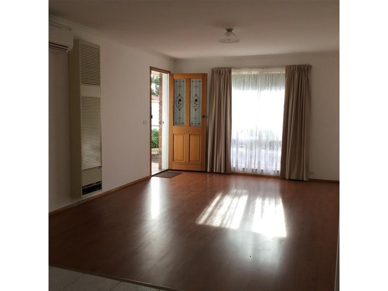 2/38 Julier Crescent, Hoppers Crossing VIC 3029