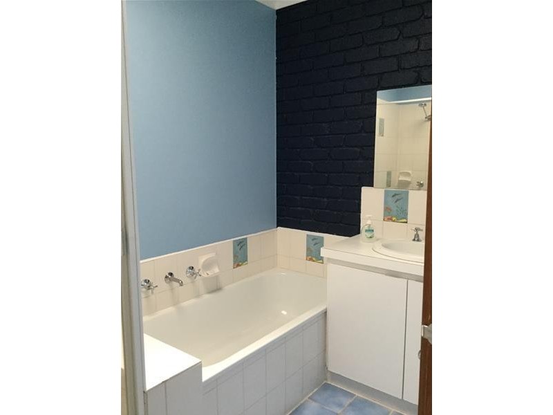 2/38 Julier Crescent, Hoppers Crossing VIC 3029