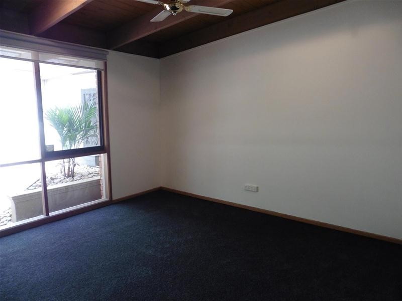 15 Gabrielle Close, Werribee VIC 3030