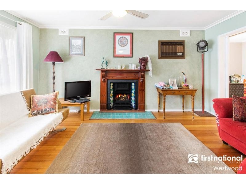 9 Elizabeth Avenue, Werribee VIC 3030