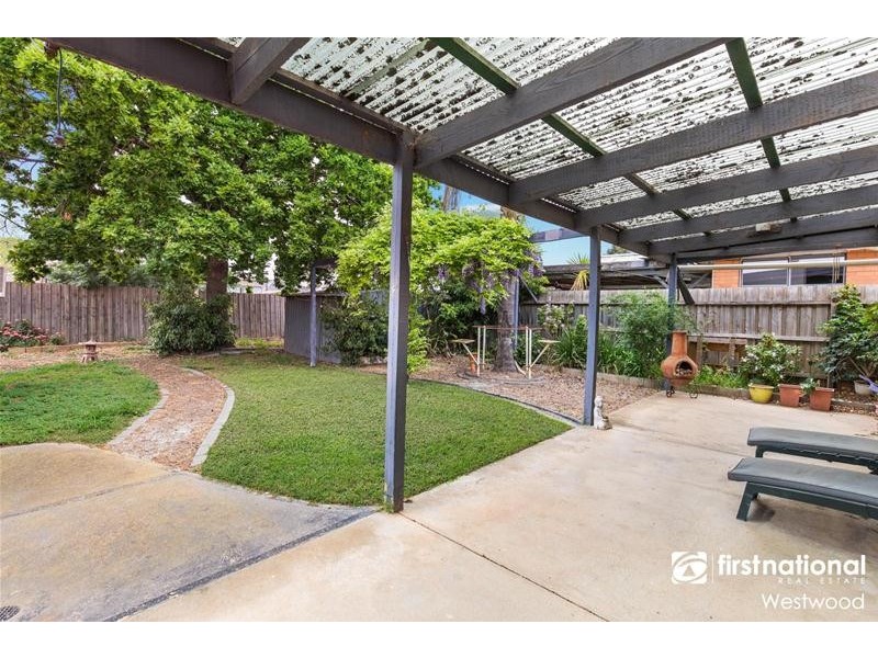 9 Elizabeth Avenue, Werribee VIC 3030