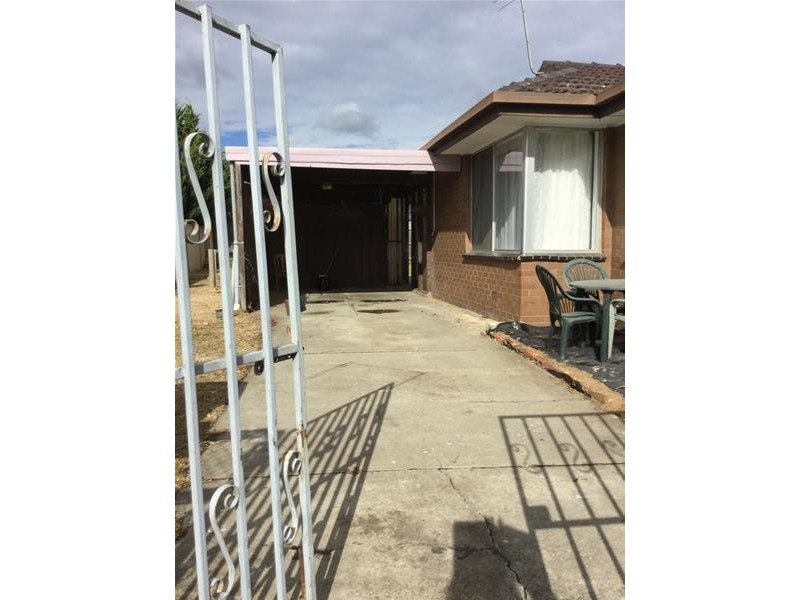 143 Heaths Road, Hoppers Crossing VIC 3029