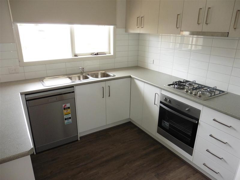 27 Windsor Avenue, Wyndham Vale VIC 3024