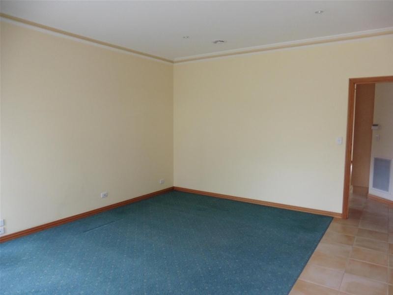 1/5 Rainsford Street, Werribee VIC 3030