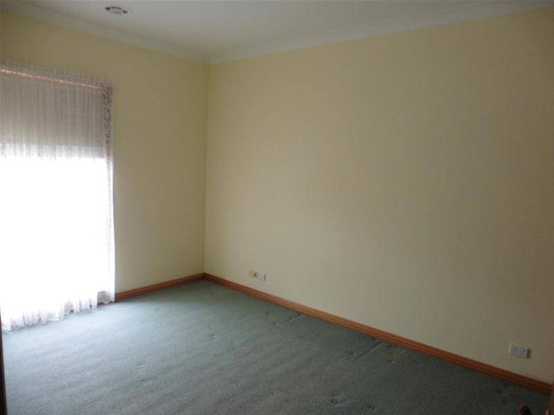 1/5 Rainsford Street, Werribee VIC 3030