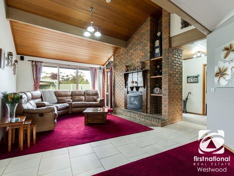 10 Tasman Place, Wyndham Vale VIC 3024