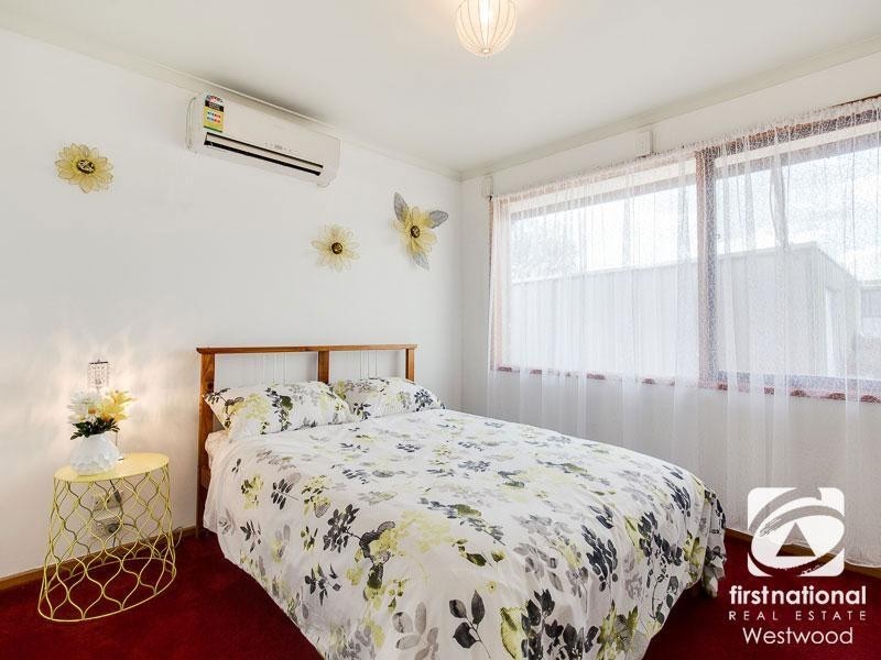 10 Tasman Place, Wyndham Vale VIC 3024