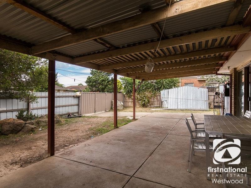 50 Tamarind Crescent, Werribee VIC 3030